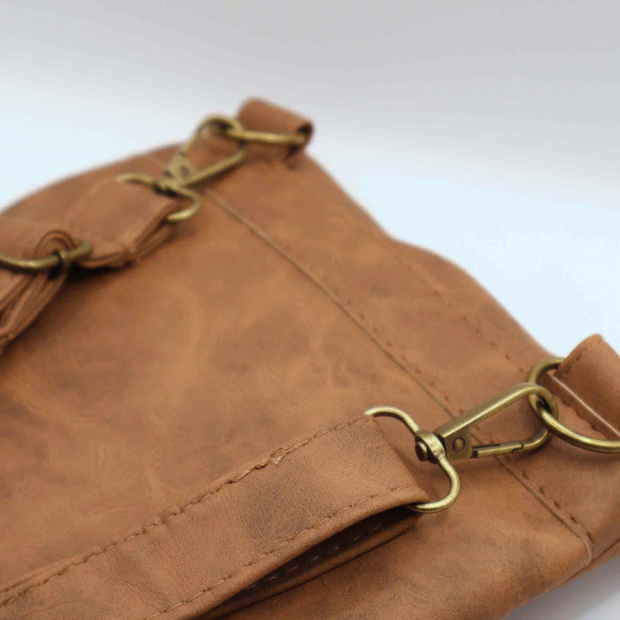 Outback Classic Crossbody – Unique Australian Travel Gift