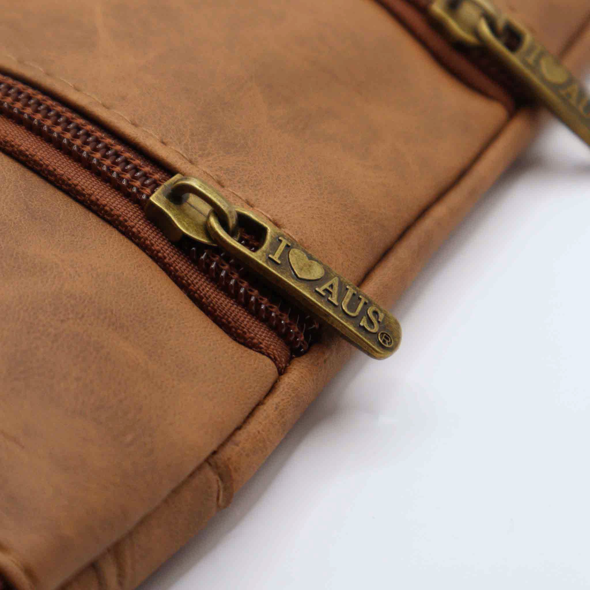 Outback Classic Crossbody – Unique Australian Travel Gift